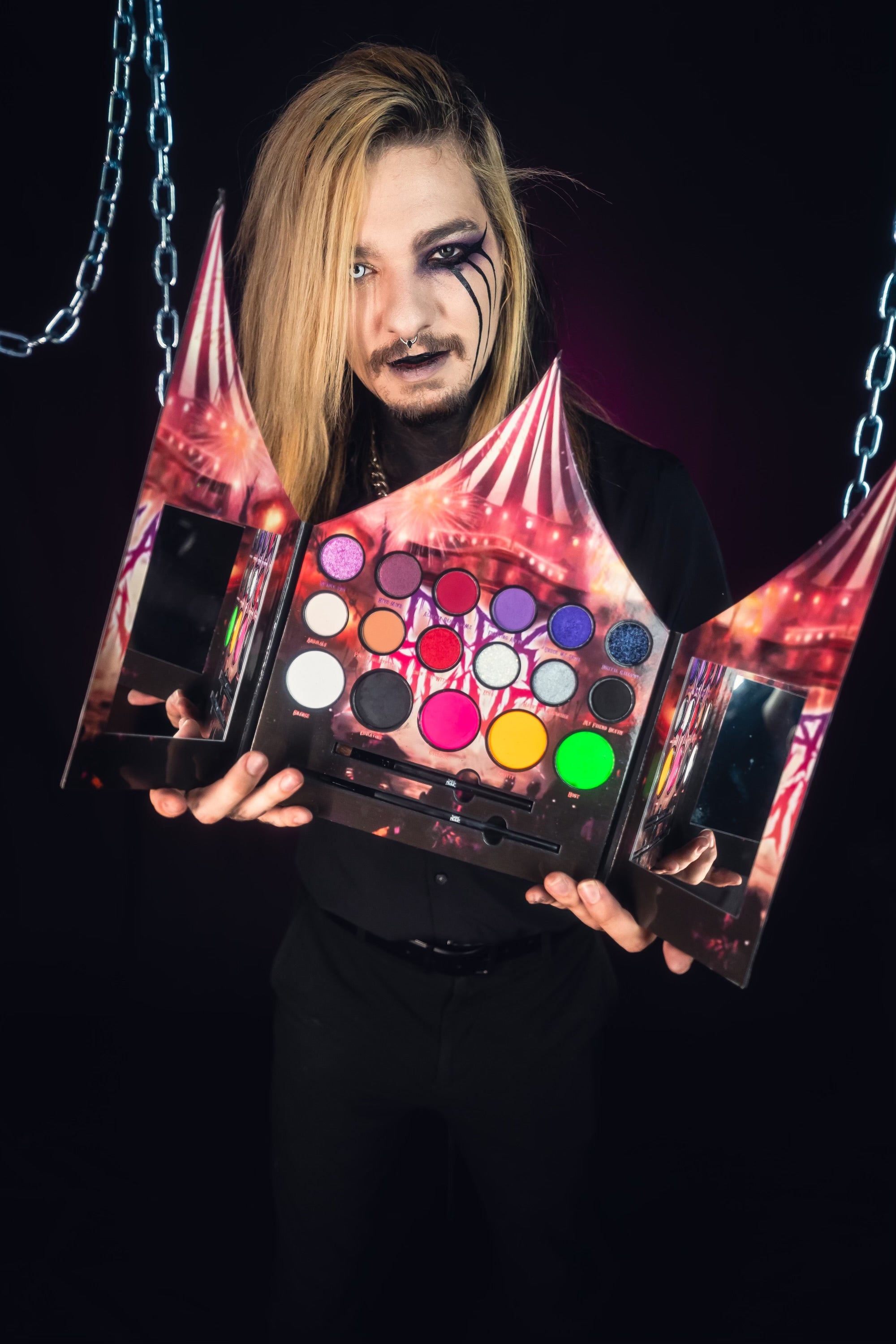 Dark Divine Artistry Palette