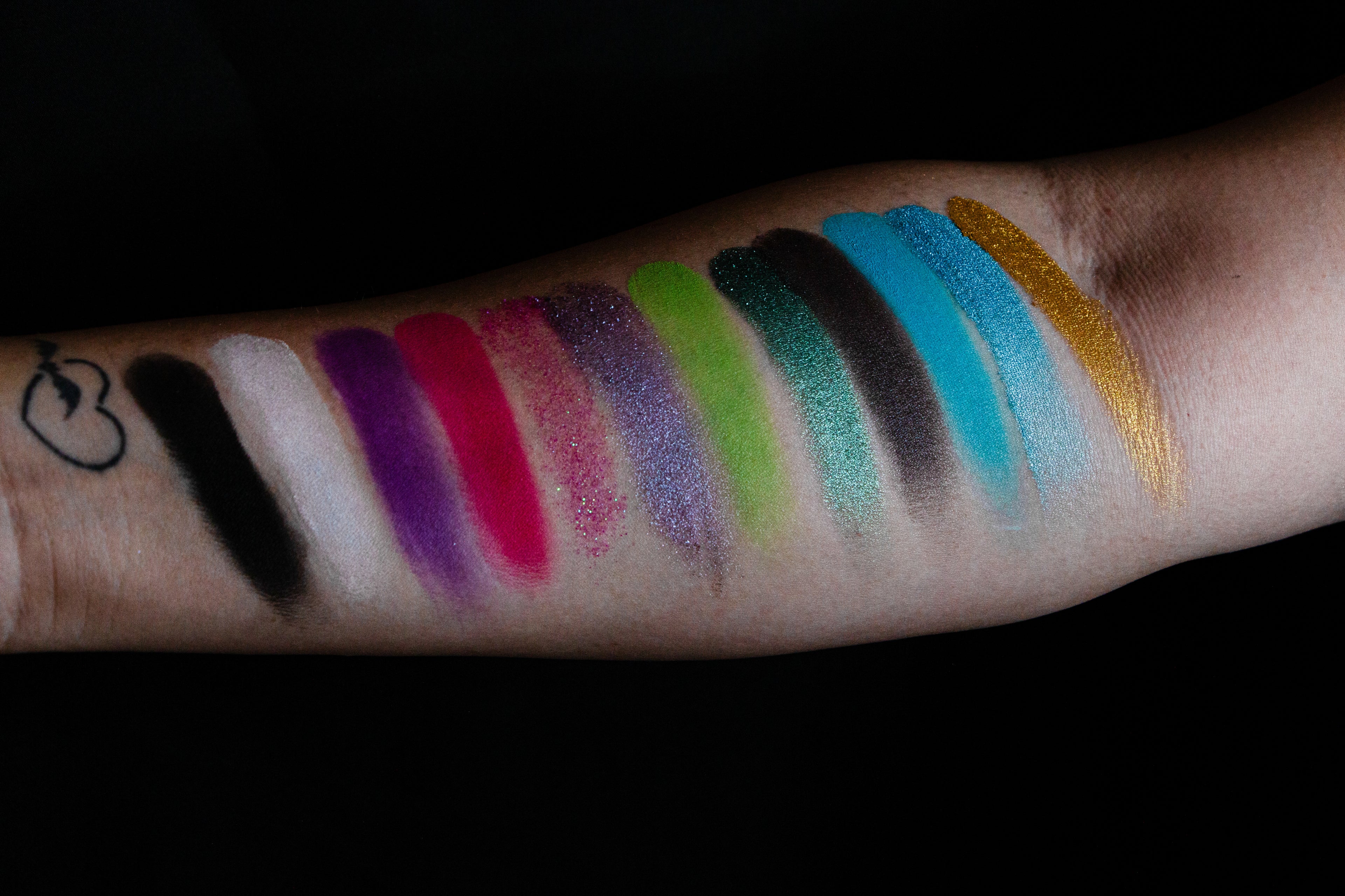 PRE-ORDER Escape The Fate - Out Of The Shadows Artistry Palette