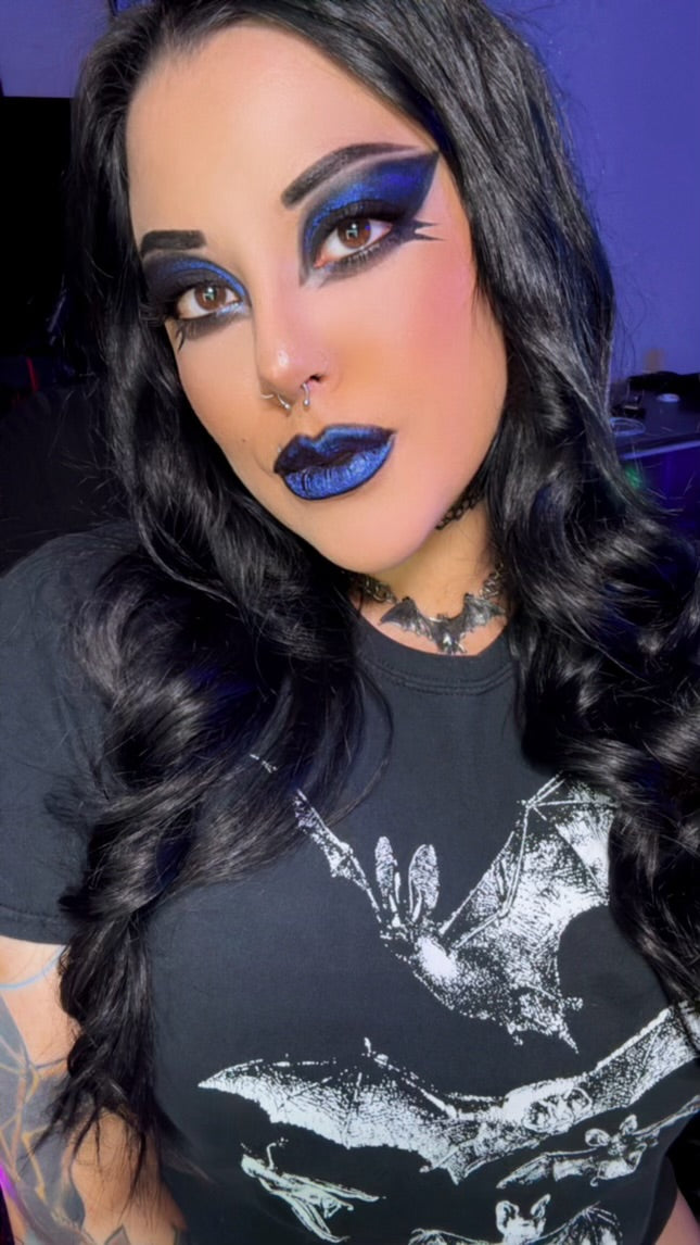 Spell Casting Multi Chrome liquid eyeshadow - BATSY